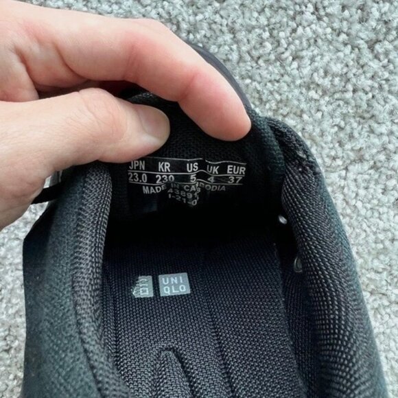 Uniqlo Women's Canvas Slip-On Shoes - Converse Style - Black - Size 36 - Picture 5 of 10